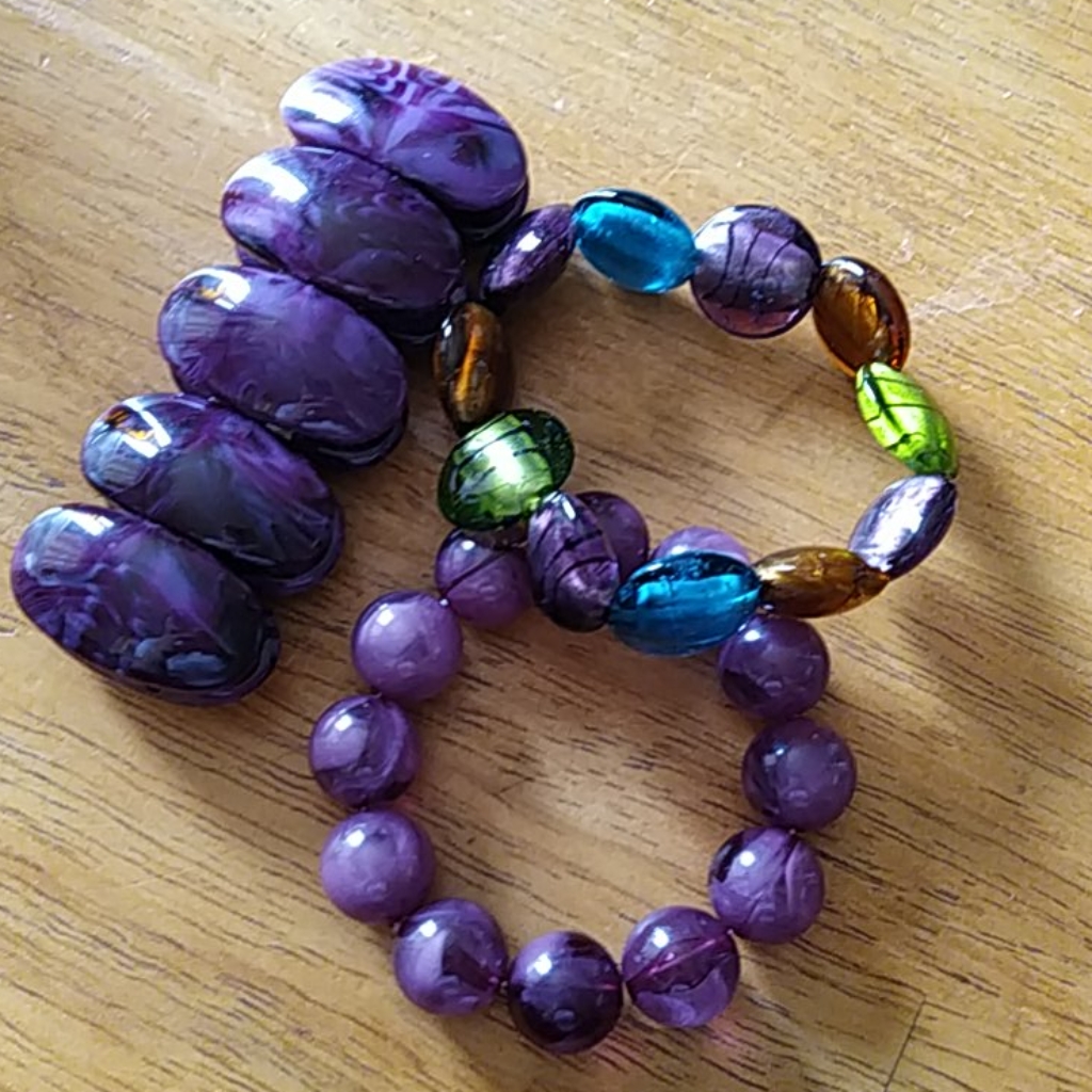 Coordinating Costume Jewelry Bracelets 9$